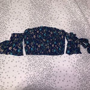 stretchy cropped top